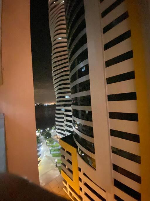 Bellini Luxury - Puerto Santa Ana Lejlighed Guayaquil Eksteriør billede